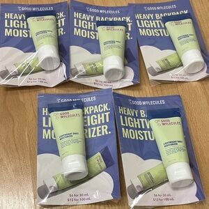 Good Molecules Lightweight Daily Moisturizer 5X